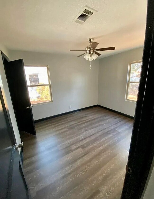 Photo - A Great Rental Waiting For You To Make It Home!