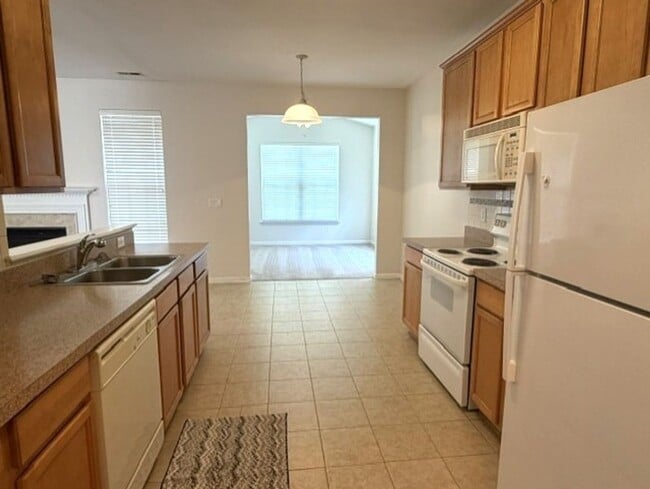1107 Montreux Dr