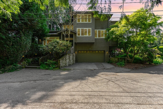 Photo - 5443 45th Ave W Casa