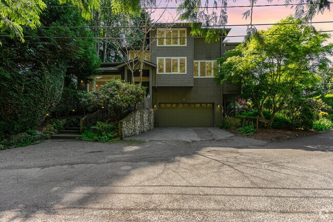 Building Photo - 5443 45th Ave W Rental