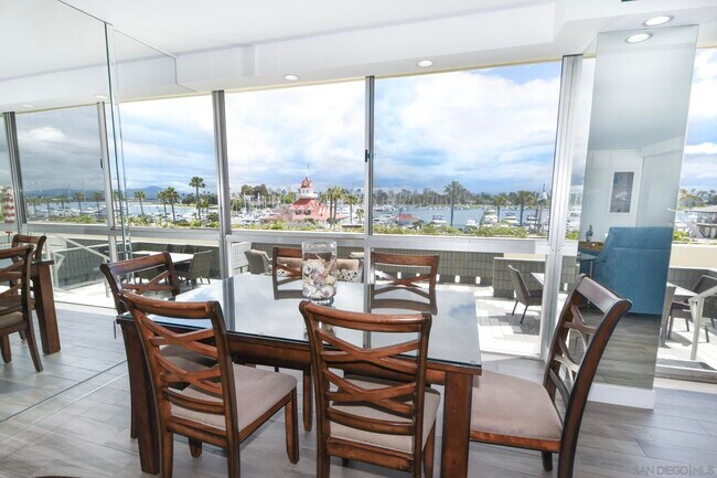 1710 Avenida Del Mundo Unit 105