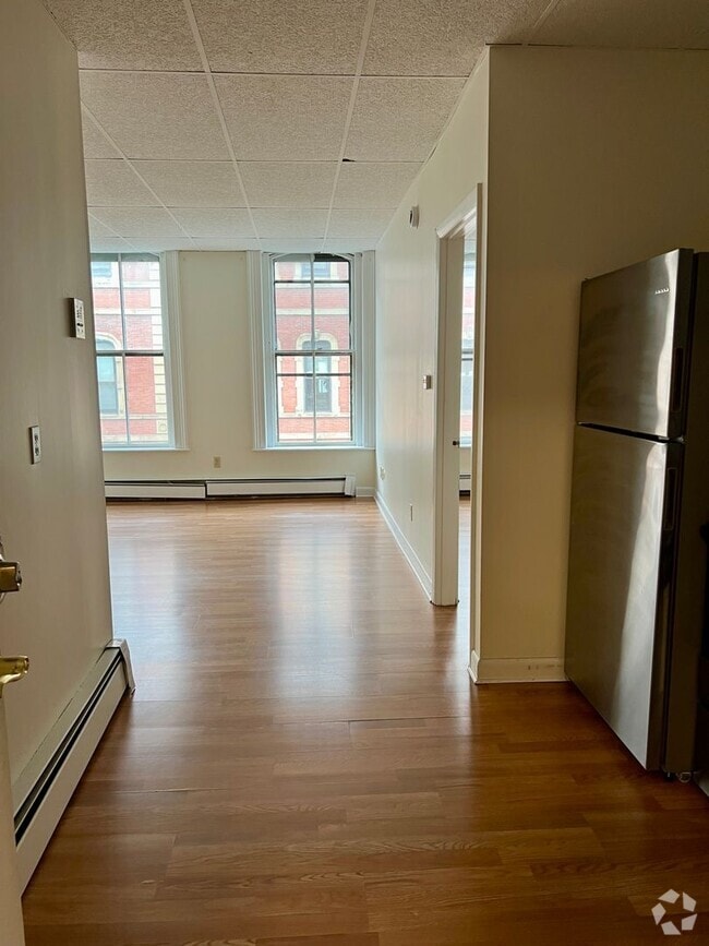 Building Photo - 88 Exchange St Unit 31 Rental