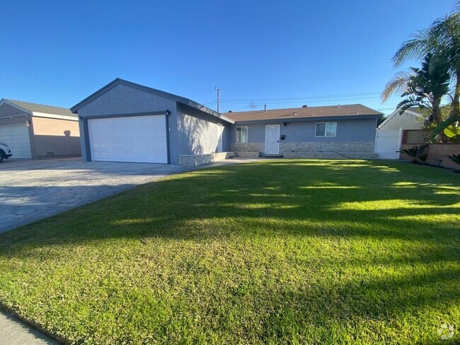 Building Photo - Beautiful Buena Park 4 Bedroom w/ AC For R... Rental