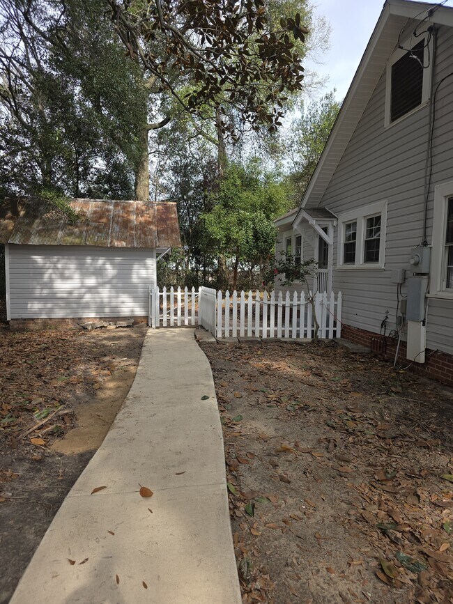 Photo - 705 E Water Ave