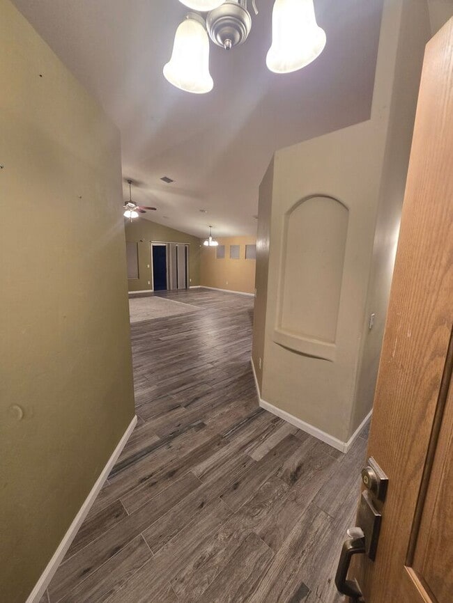 Photo - Beautiful 3 bedroom, 2 bath Home available