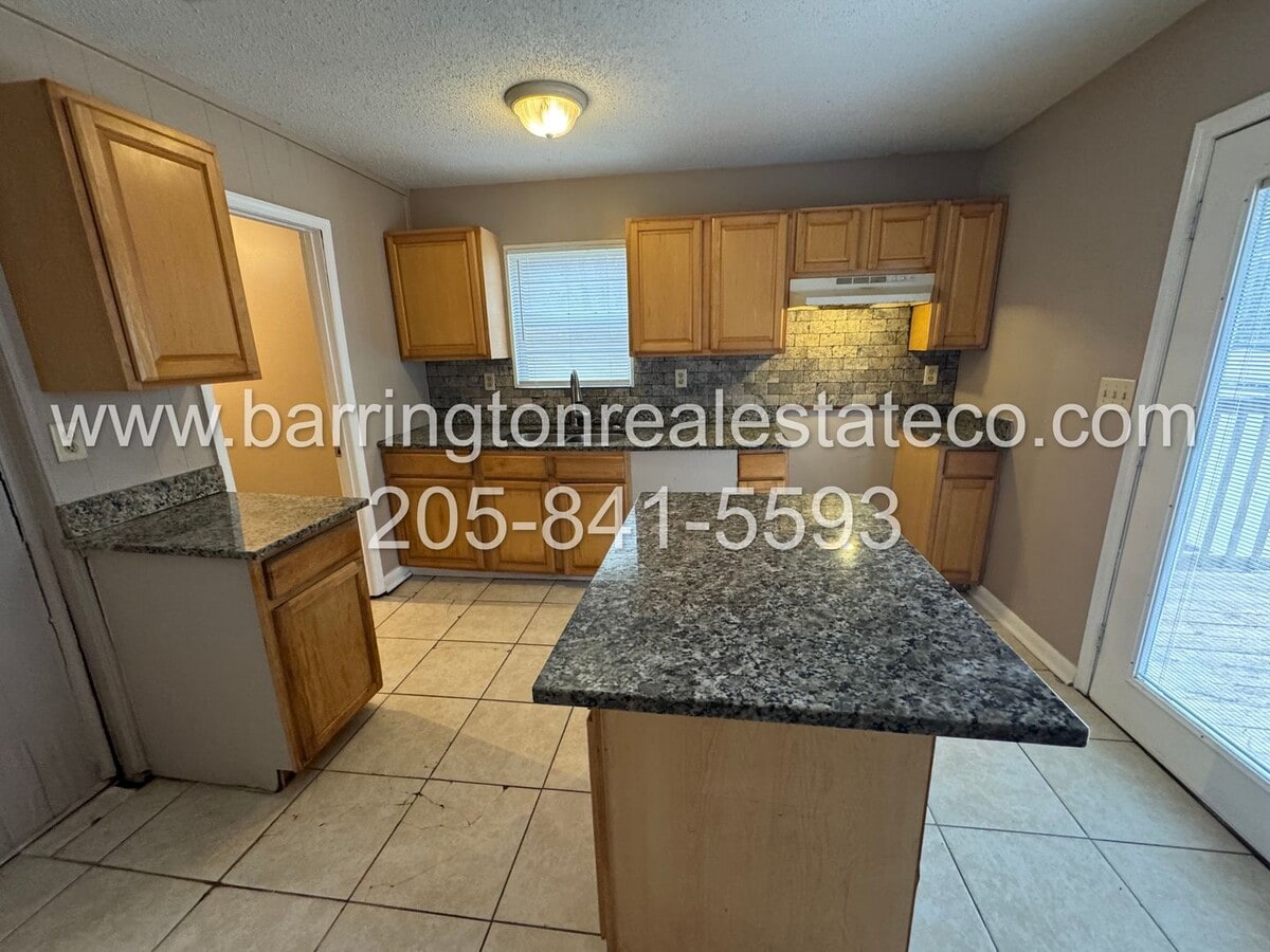 Photo - 4954 Karen Ln