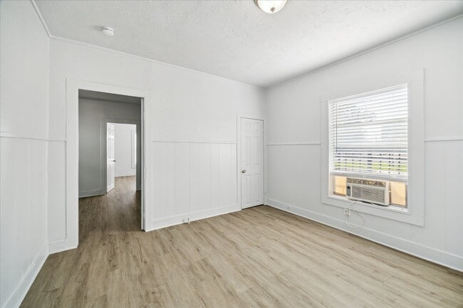 Building Photo - 3431 Beulah St