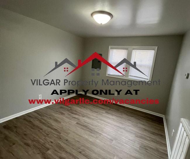 Photo - 4855 White Oak Ave Unit 3 Rear house