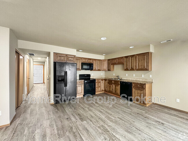 Building Photo - 2714 N Fox Rd Rental