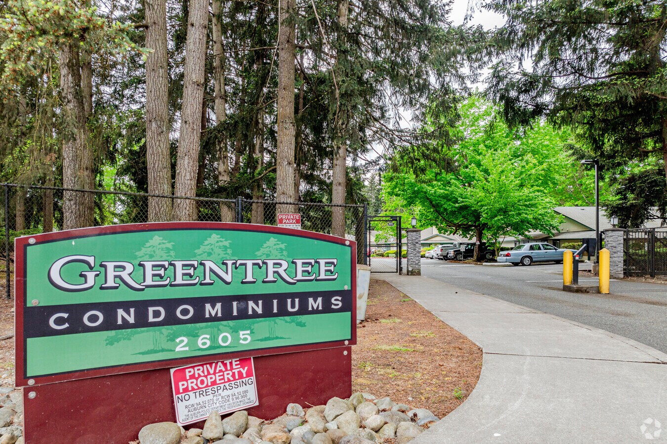 Greentree Condominiums - Greentree Condominiums