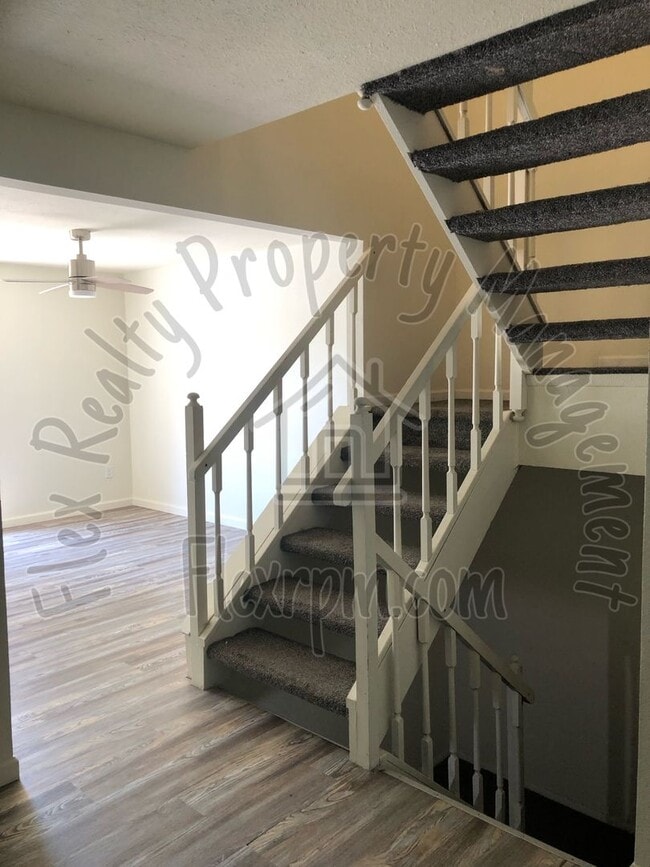 Photo - West Side Town Home - Sylvania Schools!!!