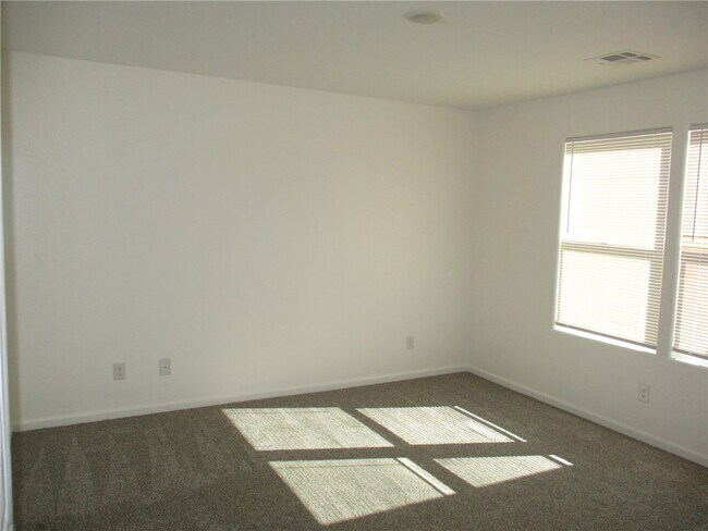 Photo - 2474 Tapatio Dr