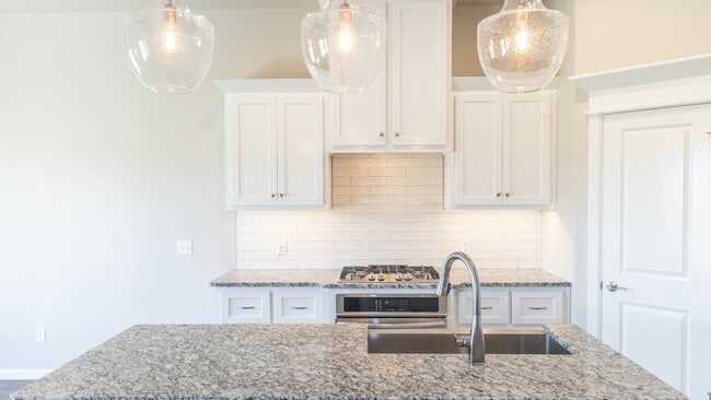 Photo - 8309 Rainier St