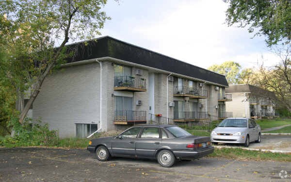 Rouge Creek Apartments - Rouge Creek Apartments