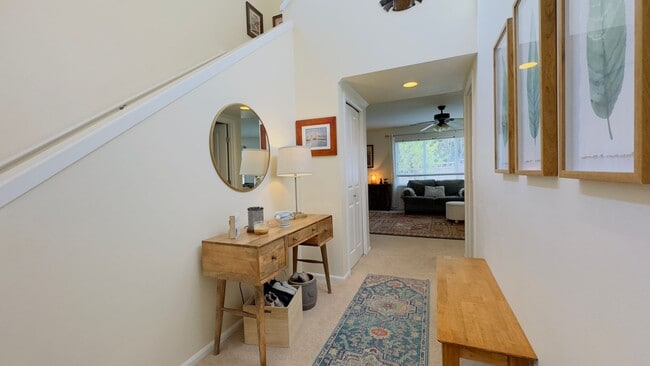 Photo - 4 Bedroom + Office in NE Lacey - Fully Fenced Yard and Minutes from freeway and JBLM - Available ...