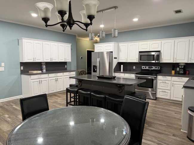 155 Lorelei Cir