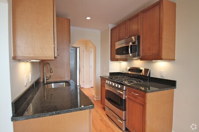 Building Photo - 85 Brattle St Unit 60-302 Rental