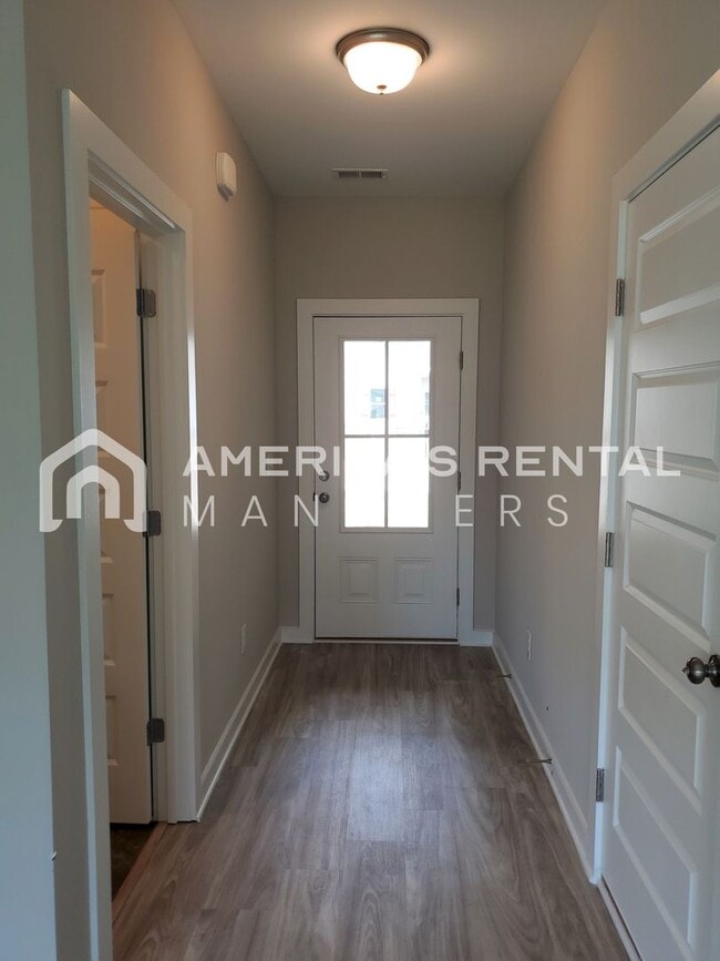 Photo - Spacious home for Rent in Clanton, AL!! Available to View with 48 Hour Notice!!!