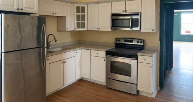 Photo - 701 W Hillgrove Ave Unit 1-A