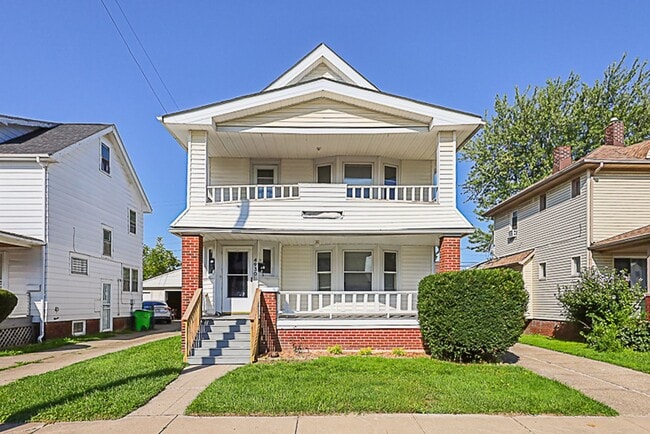 Building Photo - 4930 E 108th St Unit Up