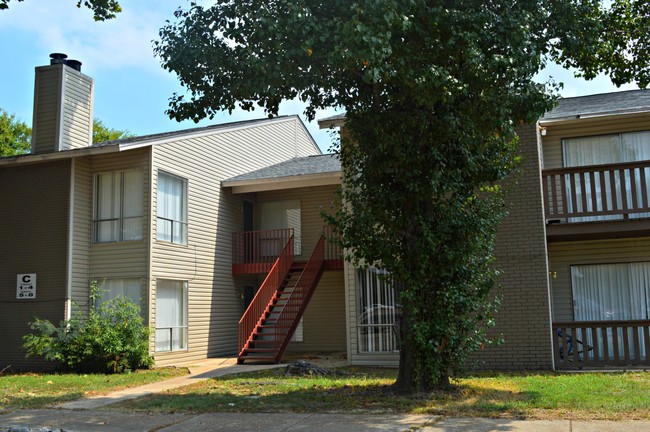 Building Photo - Monarch Creek Rental