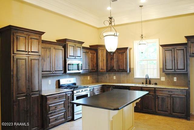 Photo - 106 Clearwater Dr