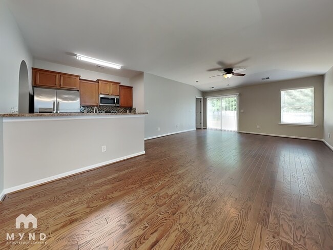 Photo - 70 Briar Ridge Ln