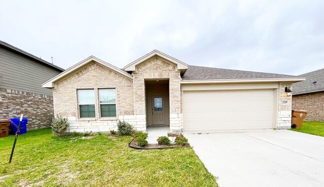 House for rent! - House for rent!
