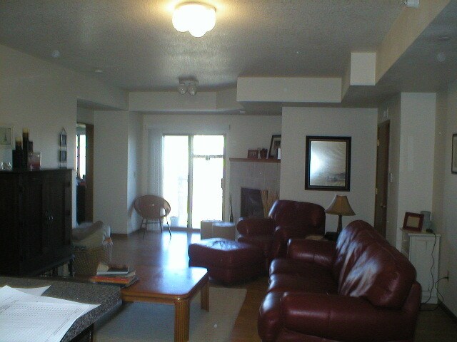 Photo - 512 S Dubuque St