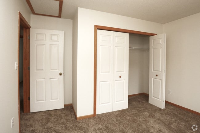 Ridgeway Estates Townhomes