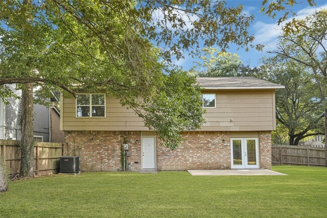 Photo - 8610 Timber View Dr