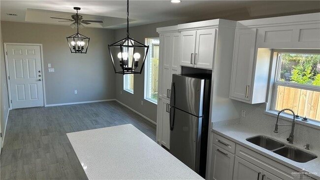 Photo - 14 Chapa Ave