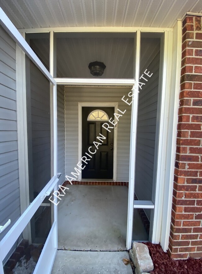 Photo - 2732 Beacon Ct
