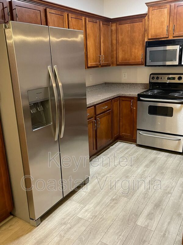 Photo - 1201 Broad Water Arch