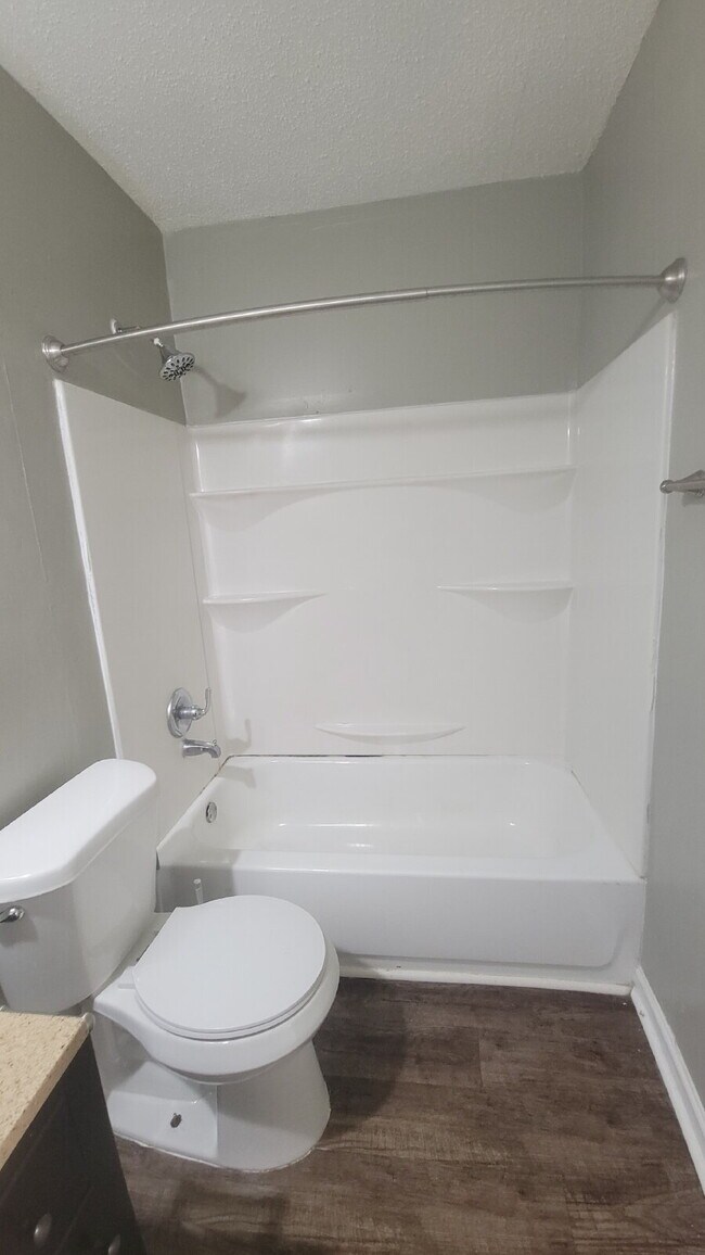 Photo - 1 month free!!! "Cozy 1-Bedroom Retreat – Your Cozy Haven in Huntsville!" Unit A