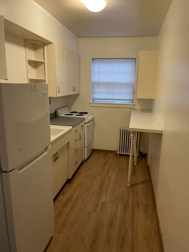 Photo - 3551-3559 Huntington Ave S.