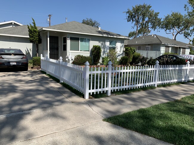 612 S. Paula, Fullerton - 612 S Paula Dr Unit Main House0