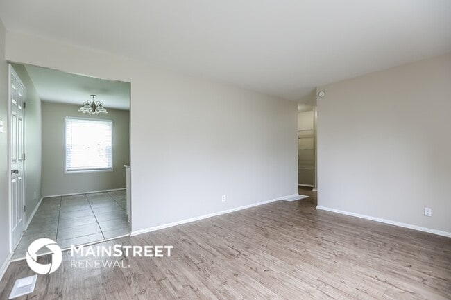 Photo - 15316 White Ave