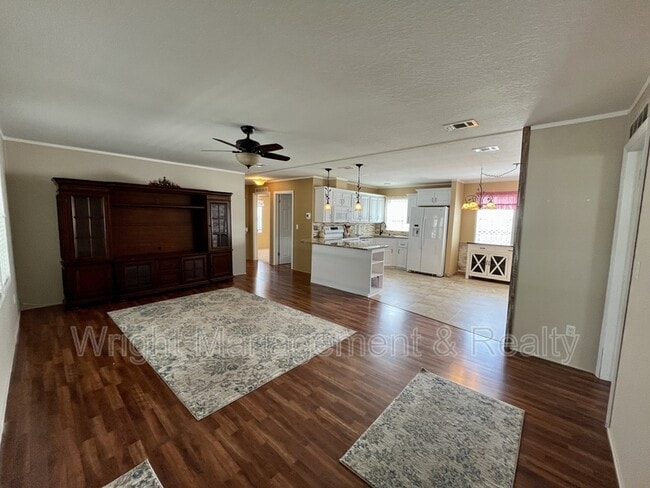 Photo - 38055 Woodgate Ln