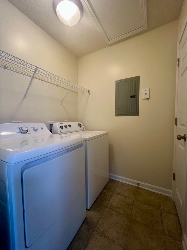 Photo - 4306 Timberbrooke Dr Unidad Apt 3C
