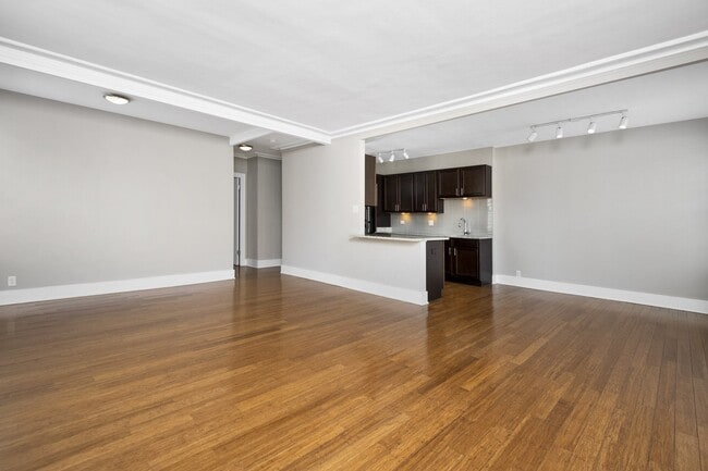 Photo - Reside on Surf