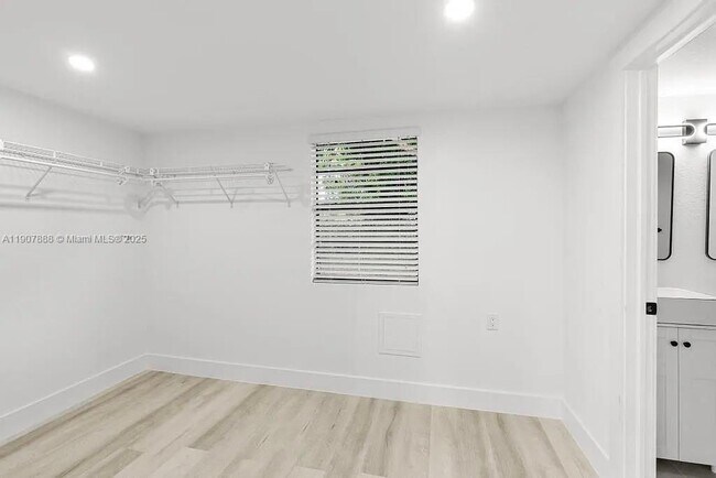 Photo - 8501 NW 31st Ave Unit 1