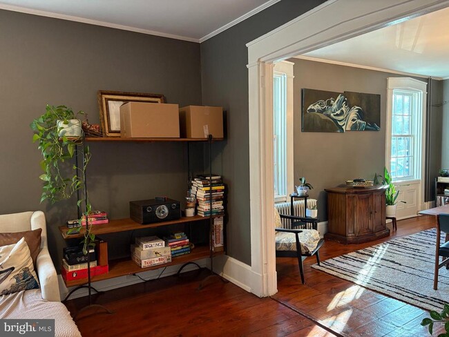 Photo - 71 N Union St