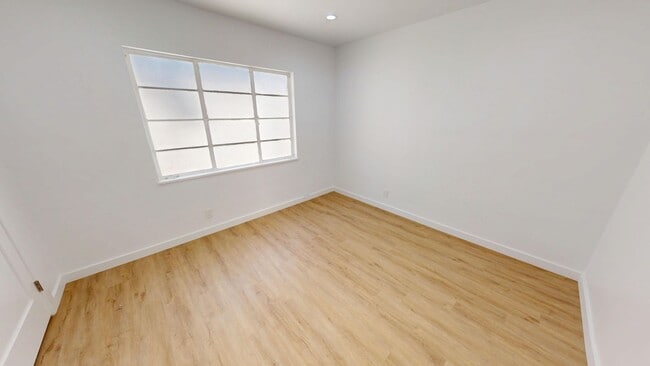 Photo - Welcome Home || Newly Upgraded WeHo Apt ||...