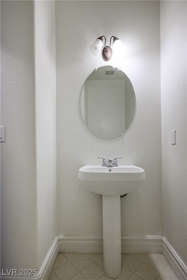 Photo - 6632 Babys Tear Pl