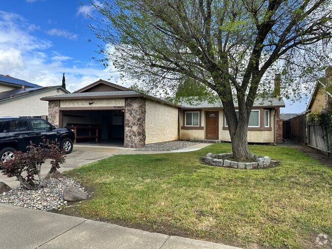 Building Photo - 4864 Chablis Ct Rental