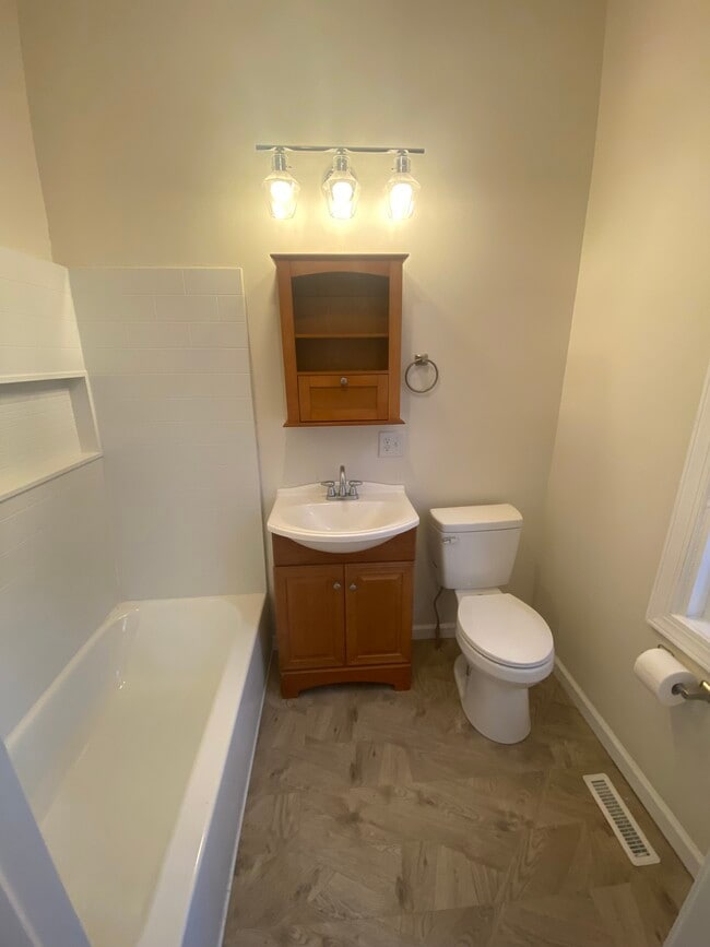 Photo - 1825 N 3rd St