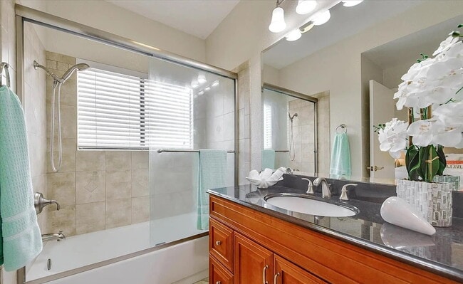 Photo - Light and bright 1b/1b unit in the desirable gated community in the heart of Silicon Valley.