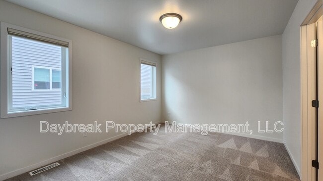 Photo - 2584 66th Ave S