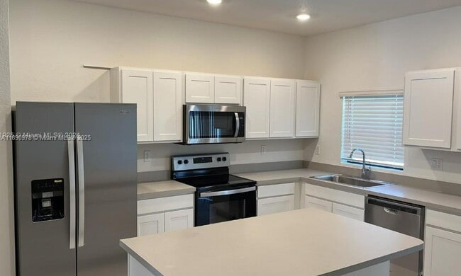 Photo - 606 SW 12th St